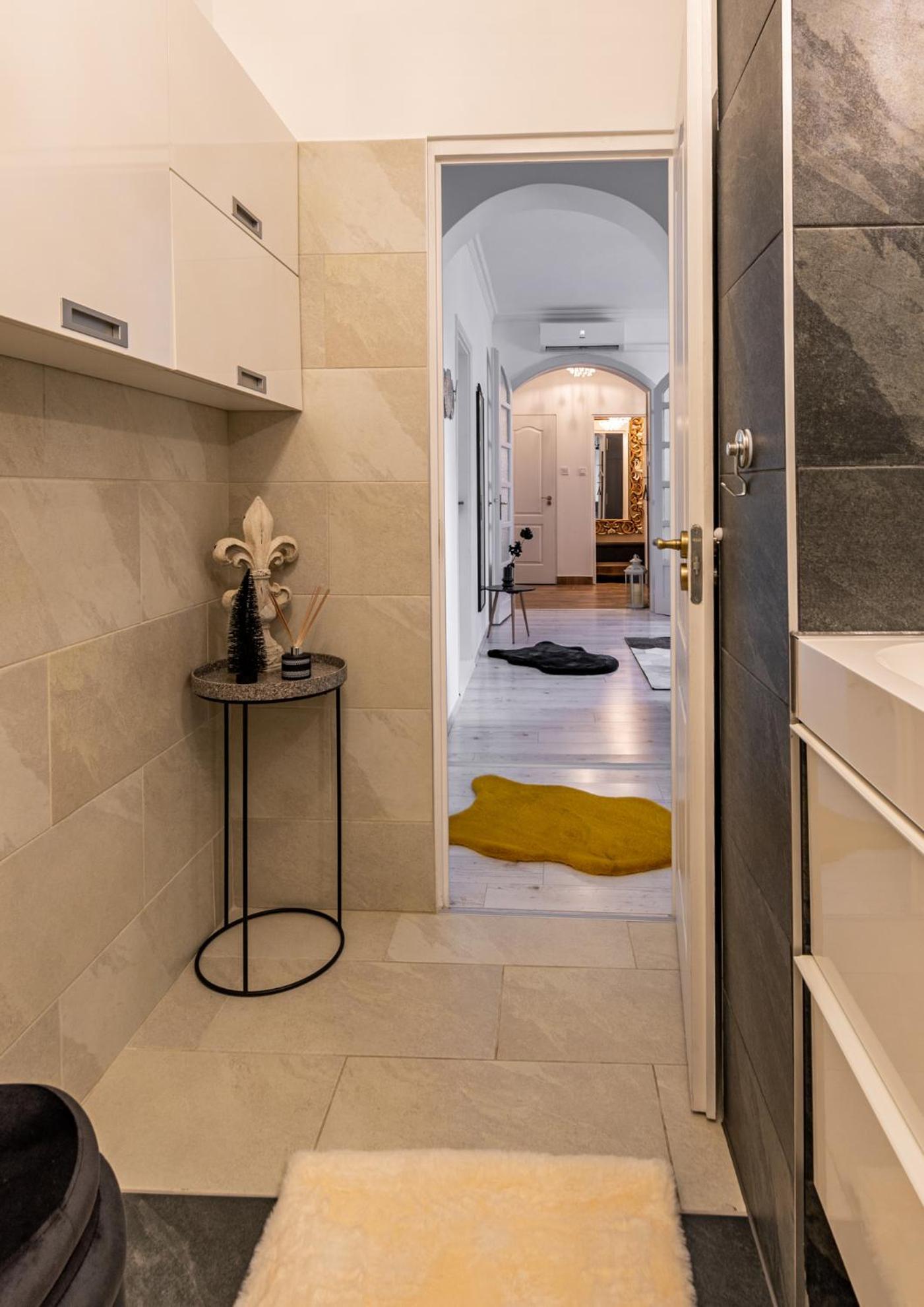 Koenigin2 Appartement Pécs